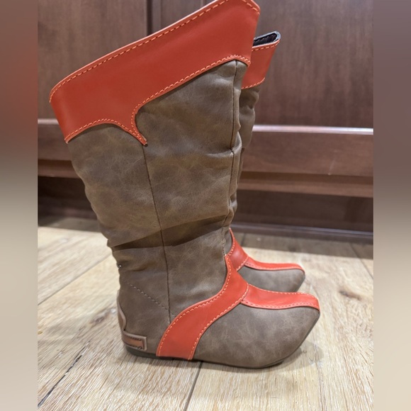 Disney Raya Costume Boots Brown and Orange Faux Leather Toddler 7/8 - Picture 3 of 7